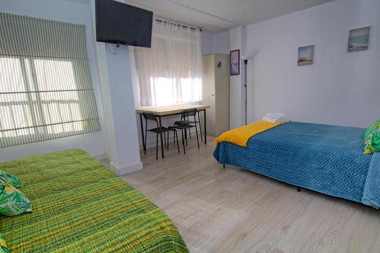 Mercado Huelin Apartments มาลากา ภายนอก รูปภาพ