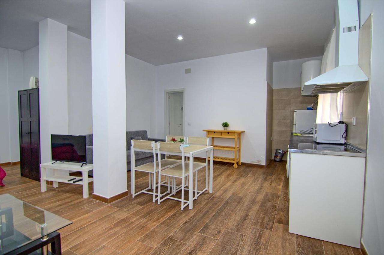 Mercado Huelin Apartments มาลากา ภายนอก รูปภาพ